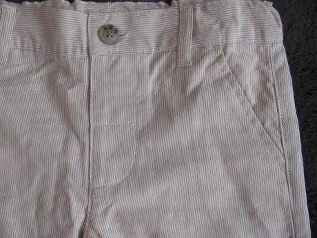 Béžové tenké šortky s jemným proužkem, primark,104