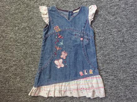 Džínové šaty s látkovým volánkem, vel. 92, debenhams,92