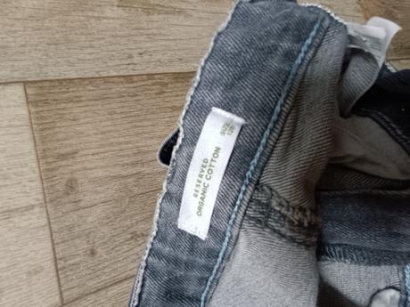 Džíny, reserved,128