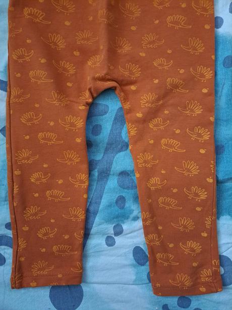 Tepláky legíny ježek, reserved,92