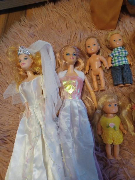 Panenka typu barbie evička atd, 