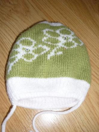 Dívčí čepice vel.62/68, 62