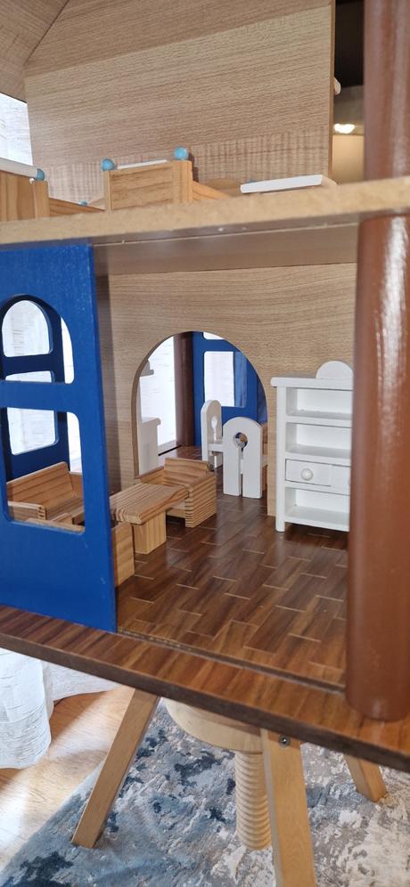 Domeček pro panenky,