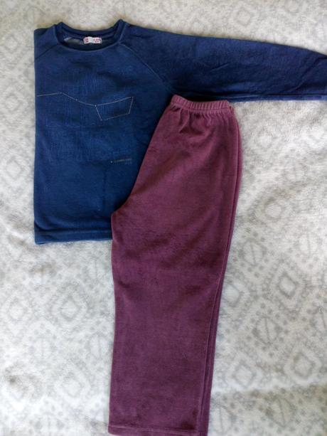 Bavlněná trička 4ks, semišové pyžamo, tílko, 104–116