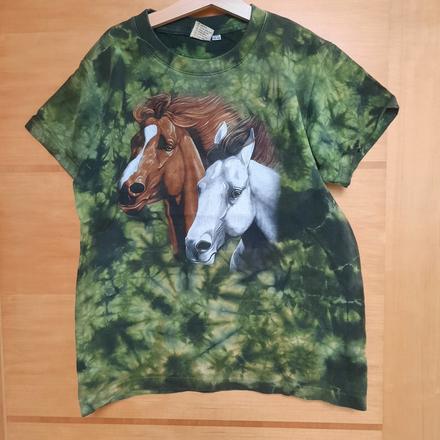 Tričko s koníky, 152