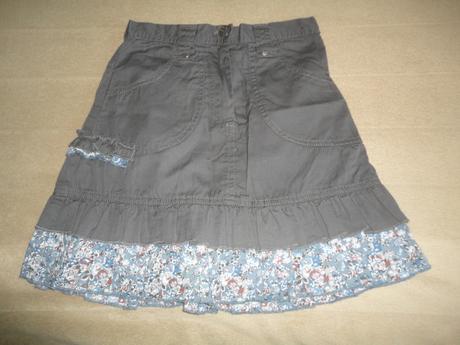 Jako nová sukeň s regulací, vel. 7-8 let, 122