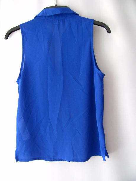 Letní modrá lehká halenka bez rukávu, new look,134