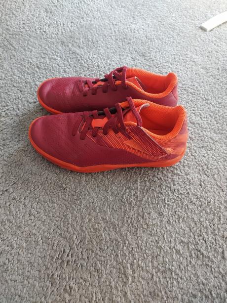 Kopačky na umělku, 31