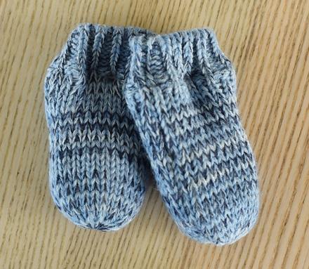 Rukavičky vel. 3 - 12 m, nutmeg,68