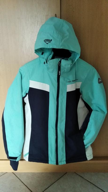 Bunda zimní, vel.150, mckinley,152