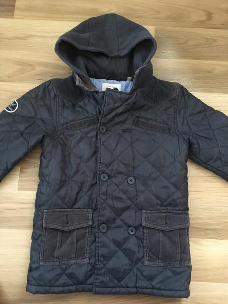 Přechodová bunda, 116