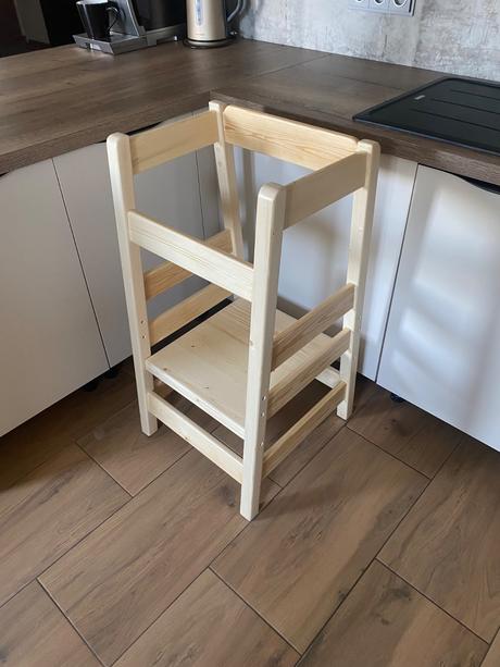 Rostoucí učící věž pro děti (montessori, 