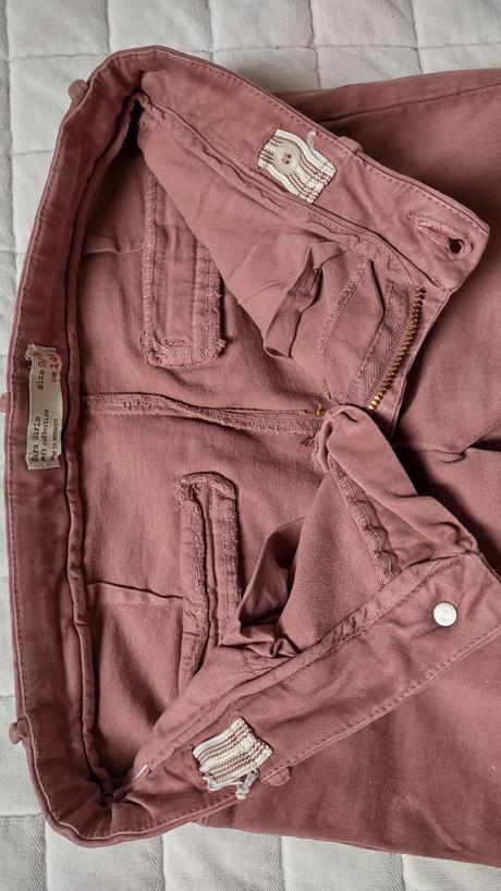 Tmavě starorůžové kalhoty, zara,140