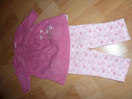 Komplet pro malou slečnu, cherokee,62