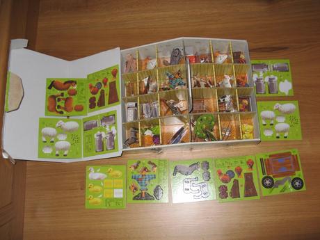 Na farmě+hrací podložka+11 ks  ke složení, 