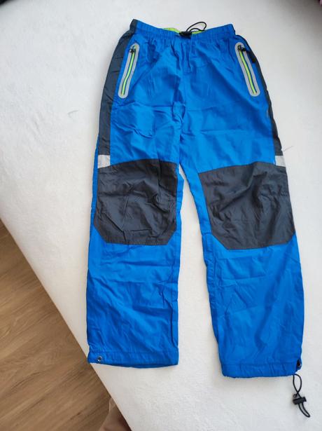 Šusťákové kalhoty vel. 140, grace,140