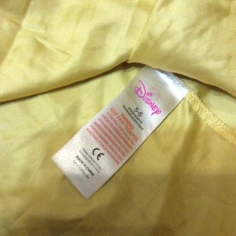 Kostým ,,kráska bella" v. 116, 