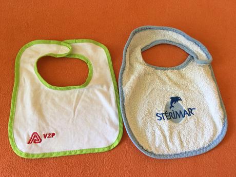 Dva reklamní bryndáčky, 