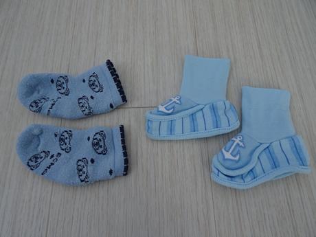 2x kojenecké ponožky/botičky, 56