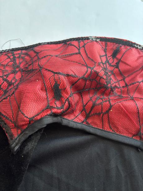 St4/ kostým čarodějnice- v.cca s,