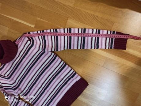 Pruhovaný svetr, 164