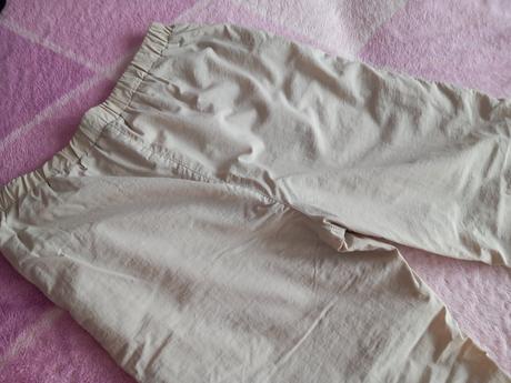 Světle béžové šusťáky vel. 164 - 170, 164