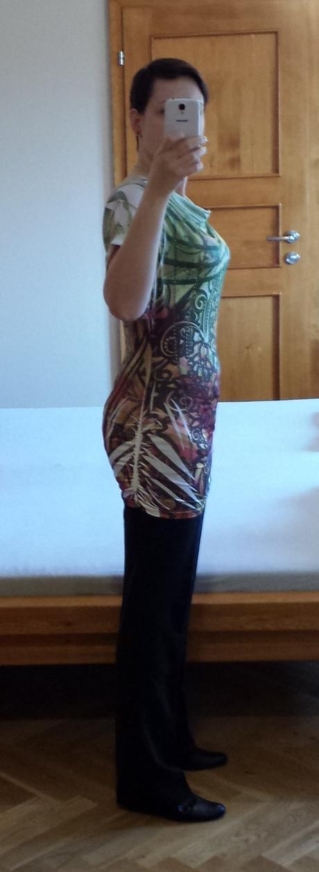 K5	dámská elegantní tunika, s