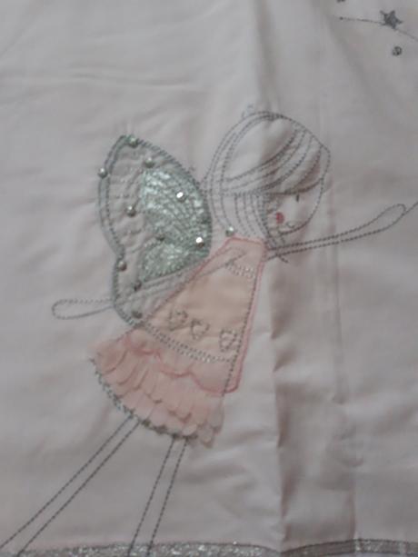 Luxusní zatemňovací závěsy s vílou 117x137,