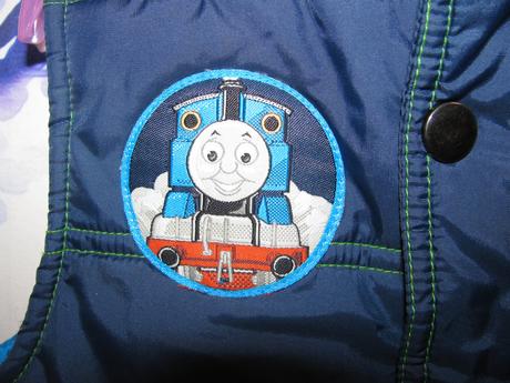 Chlapecká tmavě modrá vesta mašinka tomáš, 86