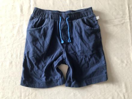 Vel. 92 modré bavlněné šortky s kapsami, 92