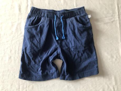 Vel. 92 modré bavlněné šortky s kapsami, 92