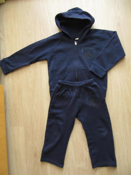 Tepláková souprava, 104