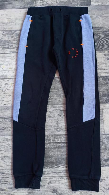 Tepláky na donošení, 134