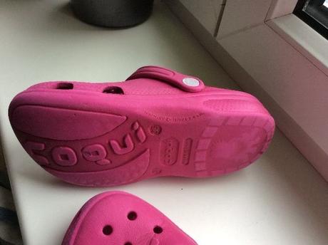 Gumové pantofle, mulesky, glogsy, sandály, 35