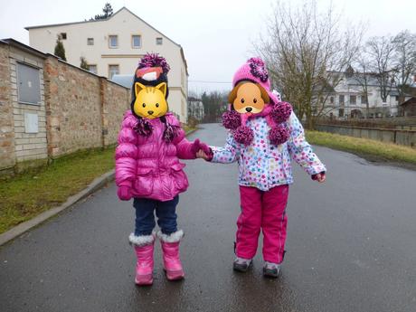 Háčkovaná čepice next, 104