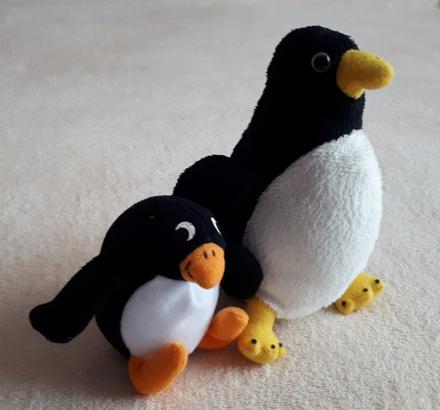 Dětská hračka - dva plyšový tučňáci,