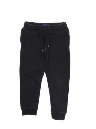 Černé tepláky vel. 104, matalan,104
