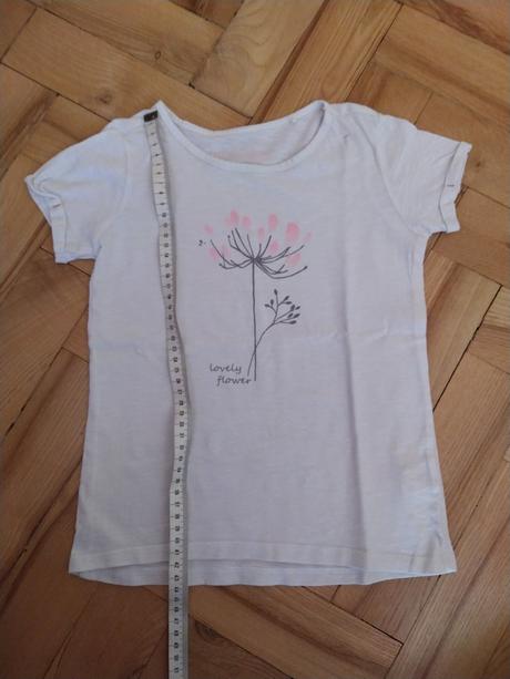 Bílé tričko s kvítkem, reserved,110