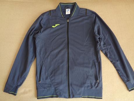 Přechodová bunda, 158