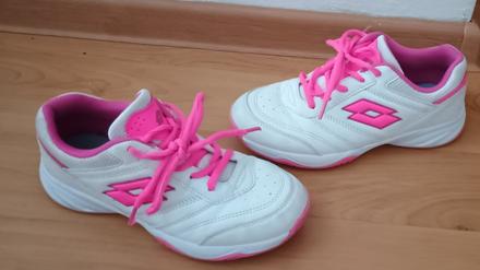 Tenisky lotto s technologií puntoflex vel.35, lotto,35