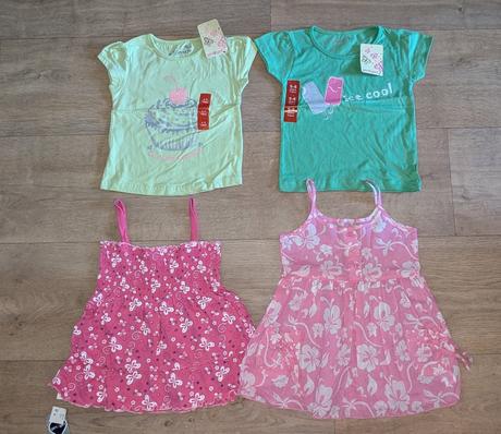 2x tílko + 2x tričko vel. 110, 110