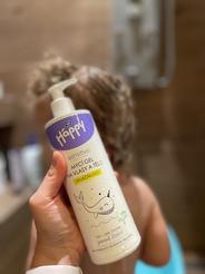 Mycí gel na vlasy a tělo 2 in 1 Bella Baby Happy Sensitive