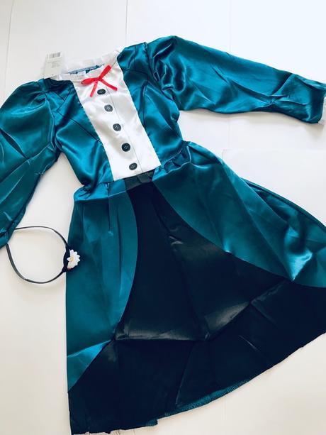 St4/ kostým - v.134, 