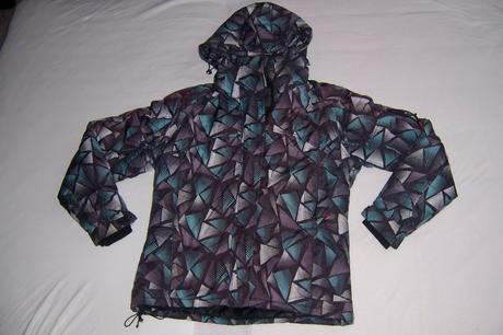 Zimní bunda s odepínací kapucí, l