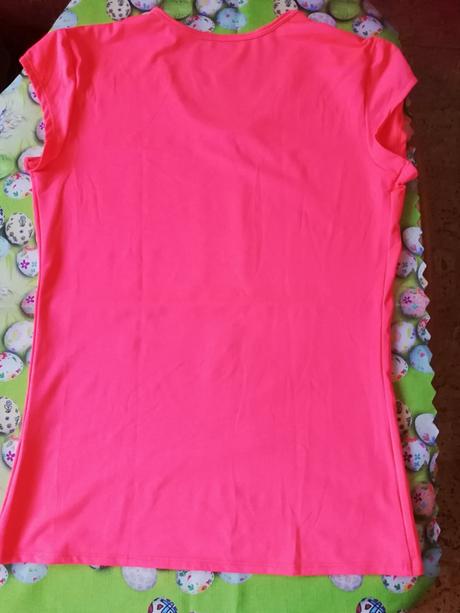 Tričko dívčí sportovní vel. 152/158., 152