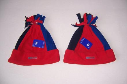 2 fleasové čepice, 146