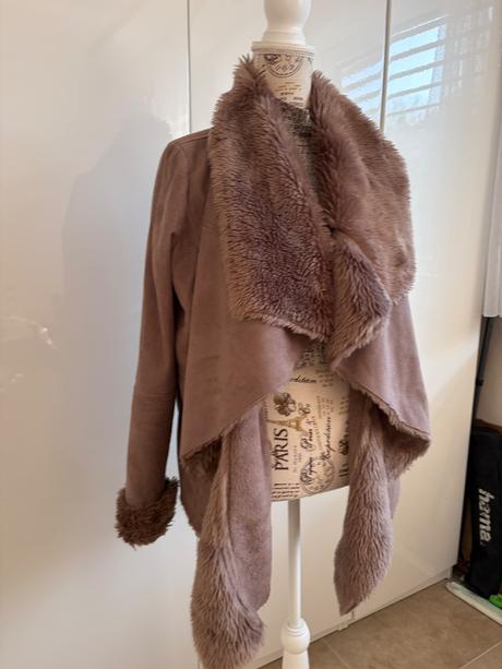 Teply kabat s koziskem oasis s + tricko bershka m, s