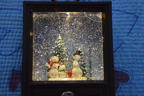 Hrací vánoční skříňka vintage,