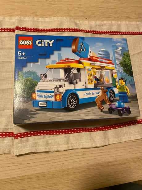 Lego city set 60253,