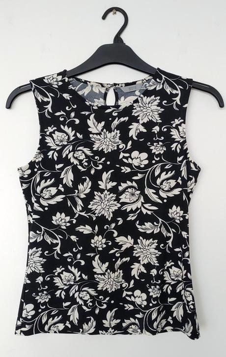 Tílko, marks & spencer,38